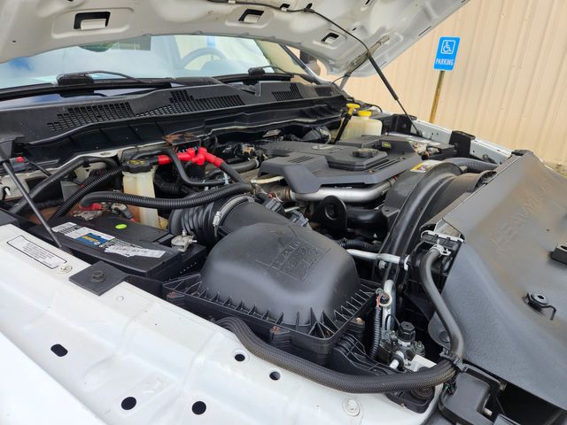 2016 Ram 5500 4X4 HI RANGER MATERIAL HANDLER 6.7 CUMMINS HI-RANGER LTM40 45FT | Irving, TX | Pinnacle Trucks