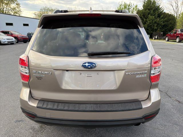 2016 Subaru Forester 2.5i Touring