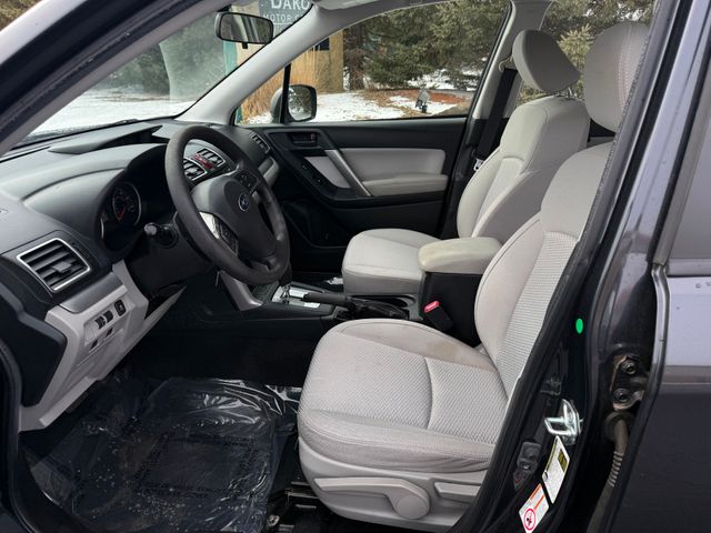 2016 Subaru Forester 2.5i