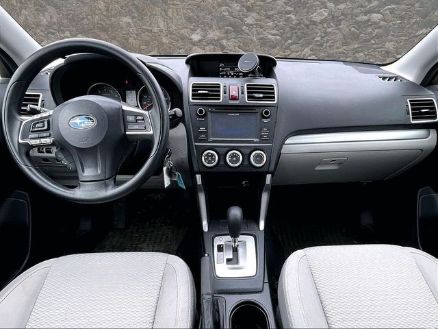 2016 Subaru Forester 2.5i