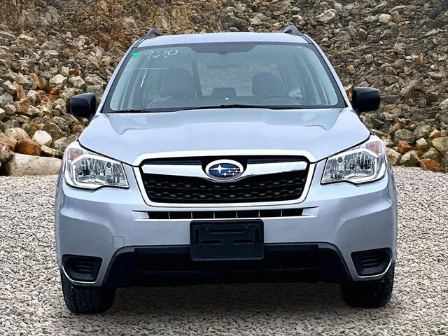 2016 Subaru Forester 2.5i