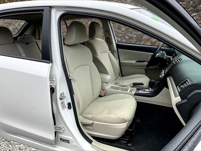 2016 Subaru Impreza 2.0i