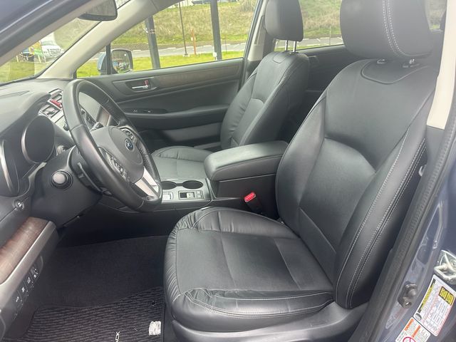 2016 Subaru Outback 3.6R Limited | Ashland, OR | Ashland Motor Company