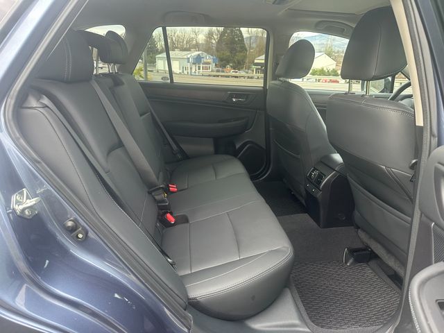 2016 Subaru Outback 3.6R Limited | Ashland, OR | Ashland Motor Company 2016 Subaru Outback 3.6R Limited | Ashland, OR | Ashland Motor Company