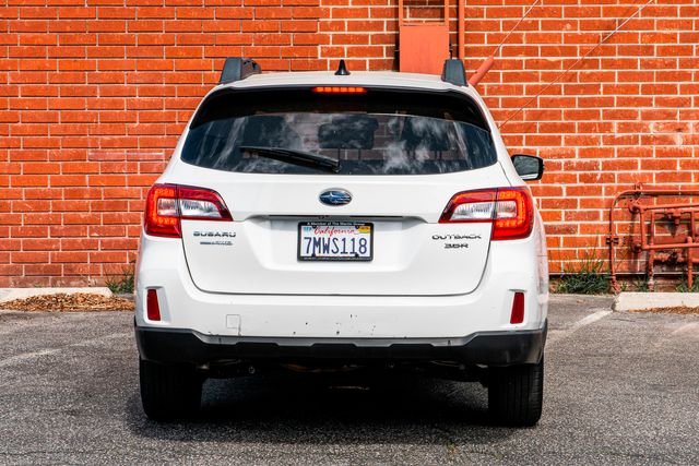 2016 Subaru Outback 3.6R Limited | Van Nuys, CA | Stellar Auto INC. 2016 Subaru Outback 3.6R Limited | Van Nuys, CA | Stellar Auto INC.