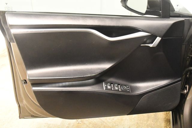 2016 Tesla Model S 75D