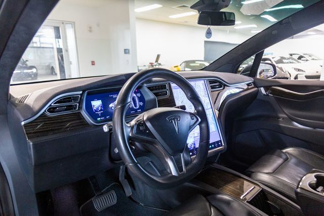 2016 Tesla Model X 90D