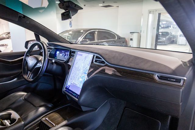 2016 Tesla Model X 90D