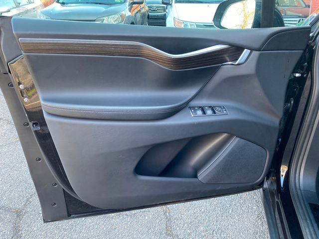 2016 Tesla Model X 90D  7 PASSENGER | New Brunswick, New Jersey | Brilliant Auto Sales