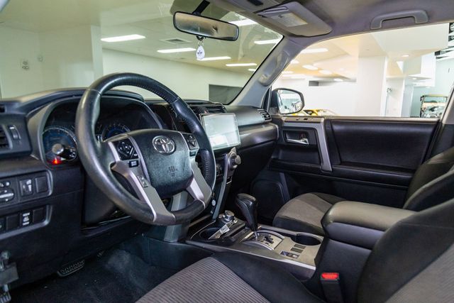 2016 Toyota 4Runner Lifted 6" SR5 l wheel pkg $2,995