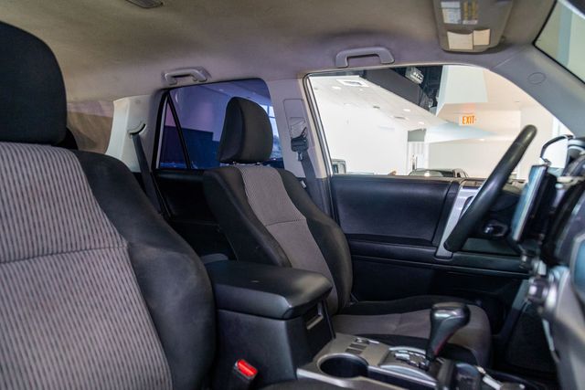 2016 Toyota 4Runner Lifted 6" SR5 l wheel pkg $2,995