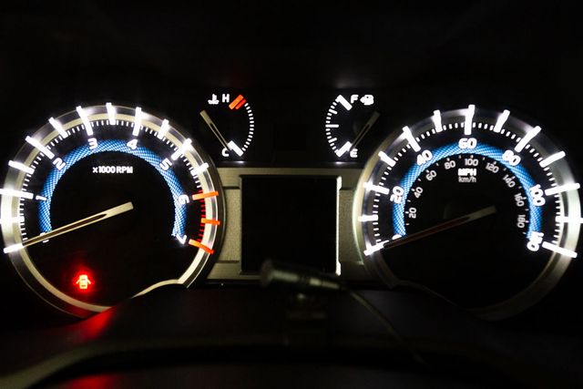 2016 Toyota 4Runner Lifted 6" SR5 l wheel pkg $2,995