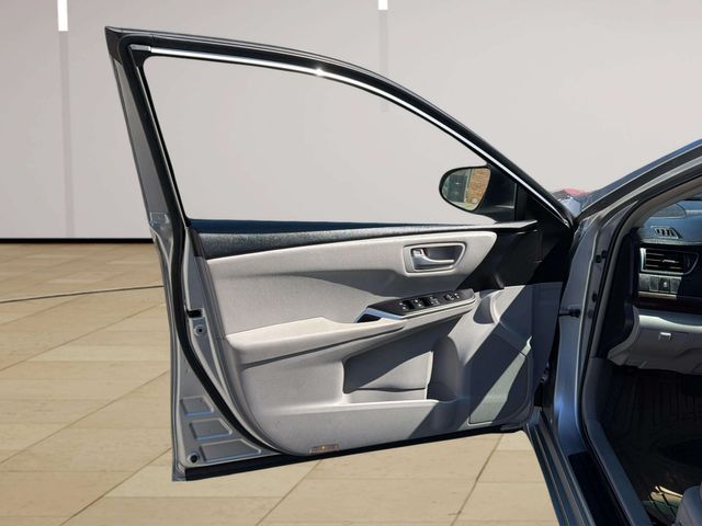 2016 Toyota Camry LE | Alpharetta, GA | Star Motors 2016 Toyota Camry LE | Alpharetta, GA | Star Motors