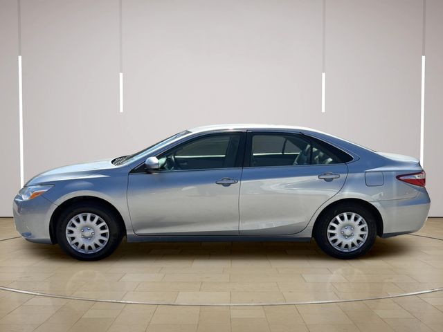 2016 Toyota Camry LE | Alpharetta, GA | Star Motors