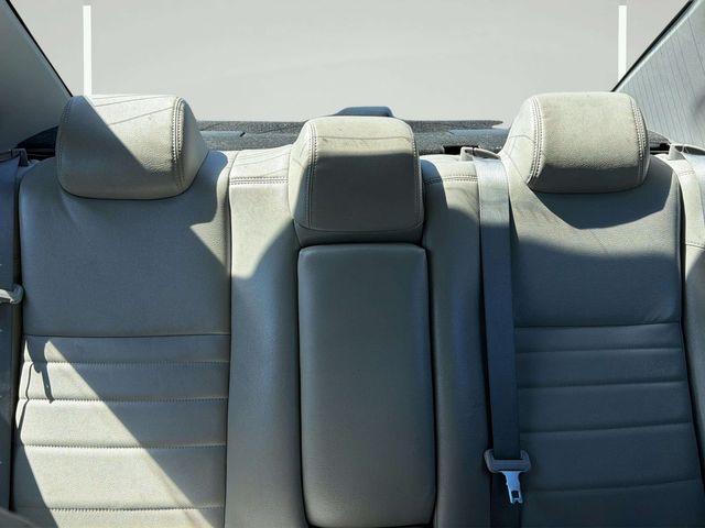 2016 Toyota Camry LE | Alpharetta, GA | Star Motors