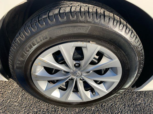 2016 Toyota Camry Hybrid LE | San Antonio, TX | Clear Choice Automotive South 2016 Toyota Camry Hybrid LE | San Antonio, TX | Clear Choice Automotive South