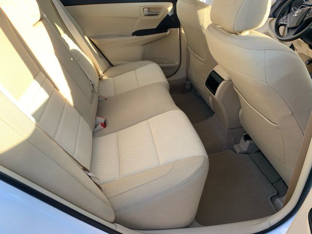 2016 Toyota Camry Hybrid LE | San Antonio, TX | Clear Choice Automotive South 2016 Toyota Camry Hybrid LE | San Antonio, TX | Clear Choice Automotive South