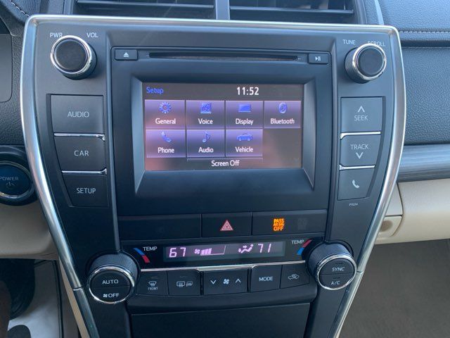 2016 Toyota Camry Hybrid LE | San Antonio, TX | Clear Choice Automotive South 2016 Toyota Camry Hybrid LE | San Antonio, TX | Clear Choice Automotive South