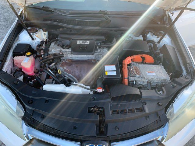 2016 Toyota Camry Hybrid LE | San Antonio, TX | Clear Choice Automotive South