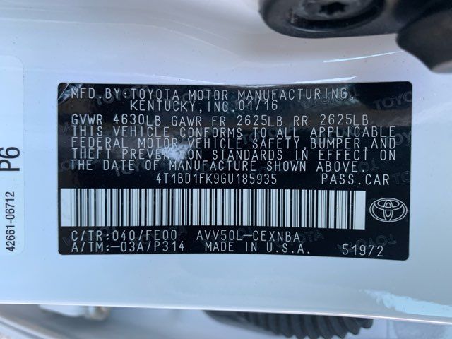 2016 Toyota Camry Hybrid LE | San Antonio, TX | Clear Choice Automotive South 2016 Toyota Camry Hybrid LE | San Antonio, TX | Clear Choice Automotive South