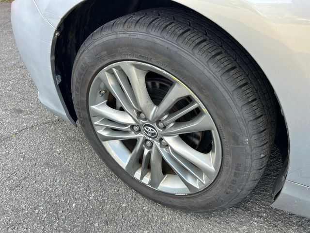 2016 Toyota Camry SE | New Brunswick, New Jersey | Brilliant Auto Sales 2016 Toyota Camry SE | New Brunswick, New Jersey | Brilliant Auto Sales