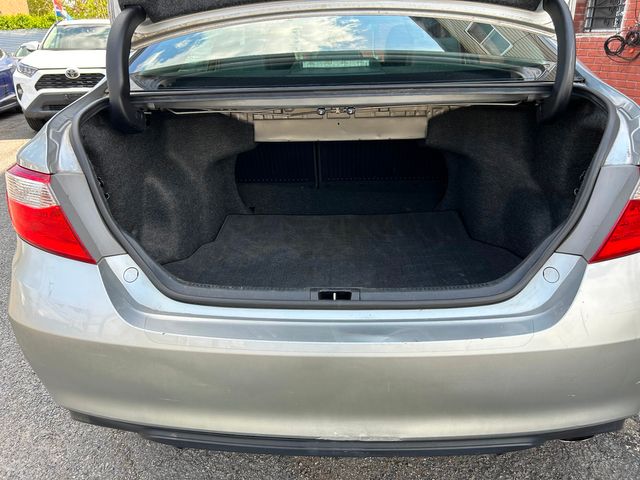 2016 Toyota Camry SE | New Brunswick, New Jersey | Brilliant Auto Sales 2016 Toyota Camry SE | New Brunswick, New Jersey | Brilliant Auto Sales