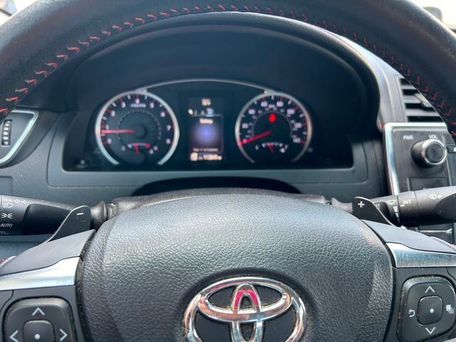 2016 Toyota Camry SE | New Brunswick, New Jersey | Brilliant Auto Sales