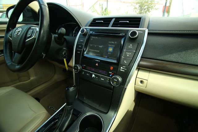 2016 Toyota Camry XLE SE LE XSE | San Antonio, TX | R&L Certified Auto Group 2016 Toyota Camry XLE SE LE XSE | San Antonio, TX | R&L Certified Auto Group