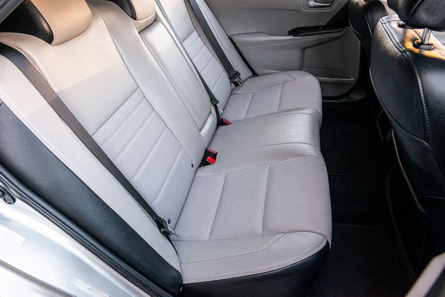 2016 Toyota Camry SE | Van Nuys, CA | Stellar Auto INC.