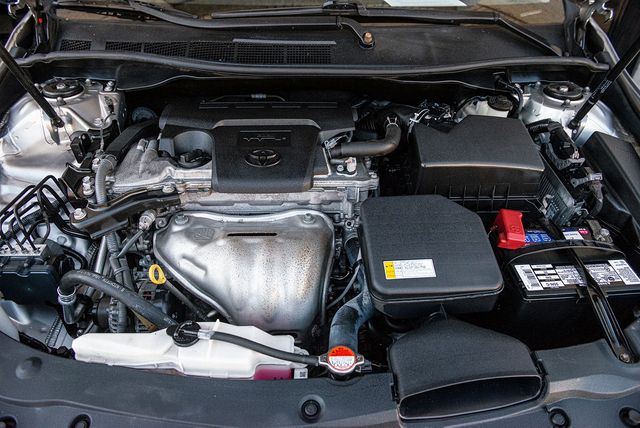 2016 Toyota Camry SE | Van Nuys, CA | Stellar Auto INC.