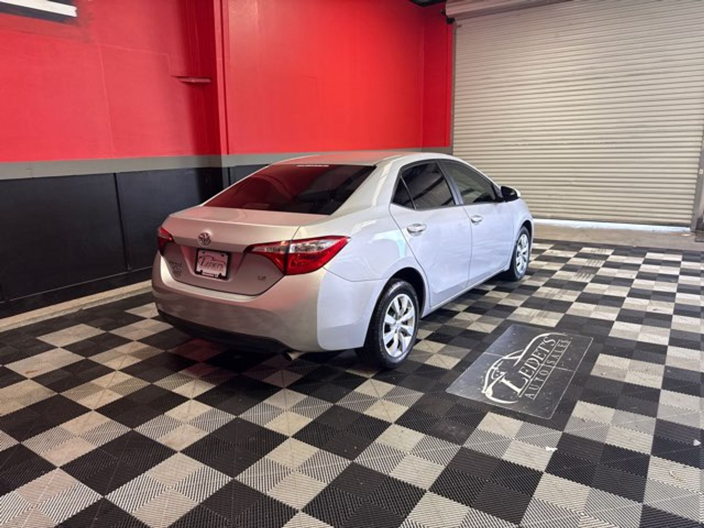 2016 Toyota Corolla LE [1F7] Classic Silver Metallic at Gerry Lane Buick GMC