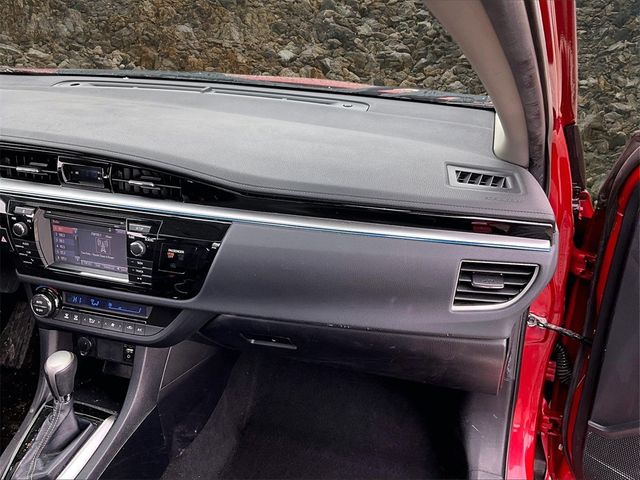 2016 Toyota Corolla S