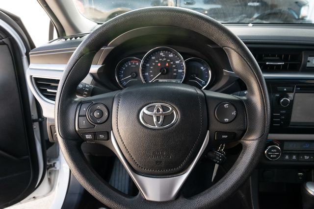 2016 Toyota Corolla LE 2016 Toyota Corolla LE