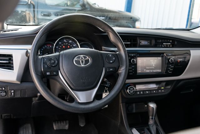 2016 Toyota Corolla LE 2016 Toyota Corolla LE