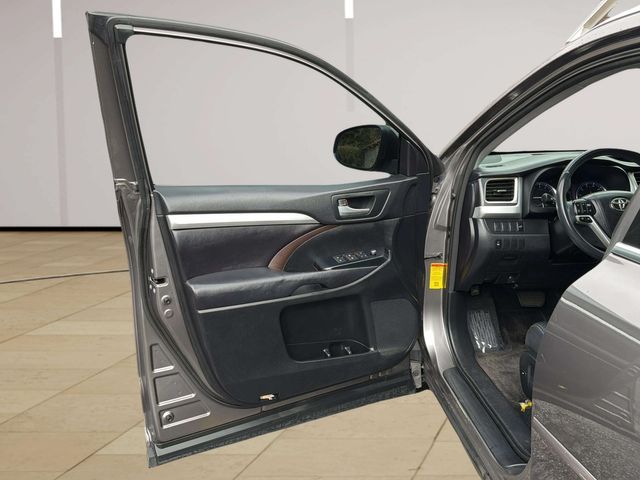 2016 Toyota Highlander XLE | Alpharetta, GA | Star Motors 2016 Toyota Highlander XLE | Alpharetta, GA | Star Motors