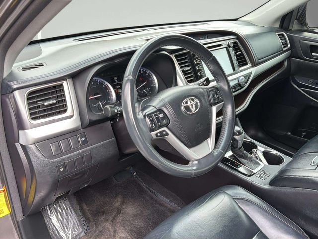 2016 Toyota Highlander XLE | Alpharetta, GA | Star Motors 2016 Toyota Highlander XLE | Alpharetta, GA | Star Motors