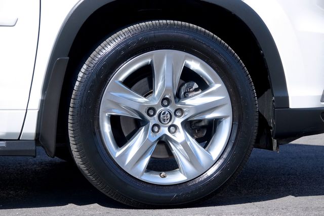 2016 Toyota Highlander Limited V6 AWD | Carrollton, TX | Perfect Motorcars 2016 Toyota Highlander Limited V6 AWD | Carrollton, TX | Perfect Motorcars