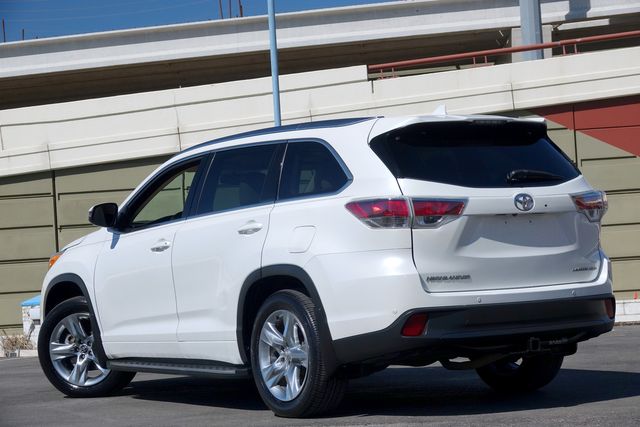 2016 Toyota Highlander Limited V6 AWD | Carrollton, TX | Perfect Motorcars 2016 Toyota Highlander Limited V6 AWD | Carrollton, TX | Perfect Motorcars