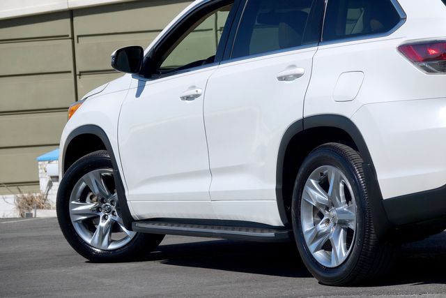 2016 Toyota Highlander Limited V6 AWD | Carrollton, TX | Perfect Motorcars 2016 Toyota Highlander Limited V6 AWD | Carrollton, TX | Perfect Motorcars