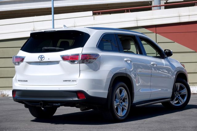 2016 Toyota Highlander Limited V6 AWD | Carrollton, TX | Perfect Motorcars 2016 Toyota Highlander Limited V6 AWD | Carrollton, TX | Perfect Motorcars