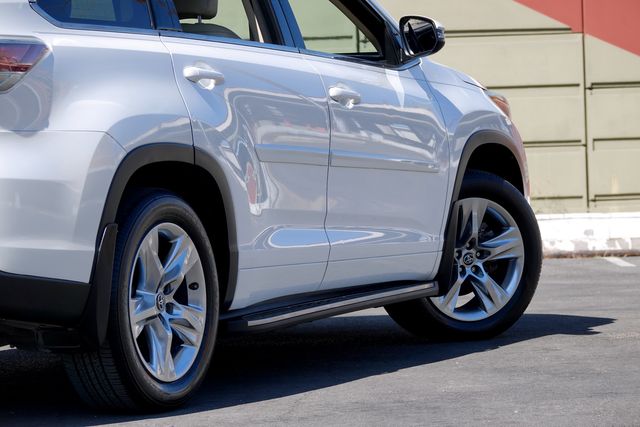 2016 Toyota Highlander Limited V6 AWD | Carrollton, TX | Perfect Motorcars 2016 Toyota Highlander Limited V6 AWD | Carrollton, TX | Perfect Motorcars