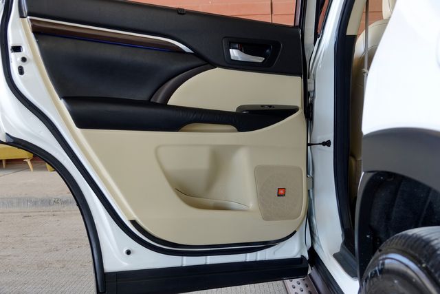 2016 Toyota Highlander Limited V6 AWD | Carrollton, TX | Perfect Motorcars 2016 Toyota Highlander Limited V6 AWD | Carrollton, TX | Perfect Motorcars