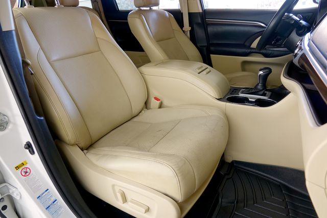 2016 Toyota Highlander Limited V6 AWD | Carrollton, TX | Perfect Motorcars 2016 Toyota Highlander Limited V6 AWD | Carrollton, TX | Perfect Motorcars