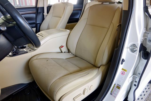 2016 Toyota Highlander Limited V6 AWD | Carrollton, TX | Perfect Motorcars 2016 Toyota Highlander Limited V6 AWD | Carrollton, TX | Perfect Motorcars