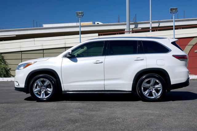 2016 Toyota Highlander Limited V6 AWD | Carrollton, TX | Perfect Motorcars 2016 Toyota Highlander Limited V6 AWD | Carrollton, TX | Perfect Motorcars