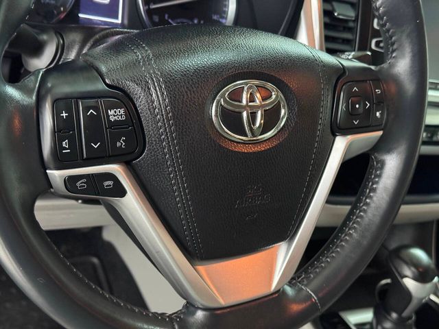 2016 Toyota Highlander XLE | Houston, TX | Houston Auto Credit