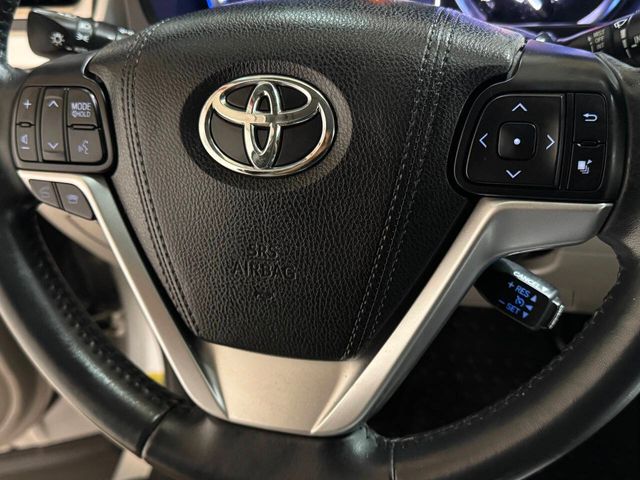 2016 Toyota Highlander XLE | Houston, TX | Houston Auto Credit 2016 Toyota Highlander XLE | Houston, TX | Houston Auto Credit
