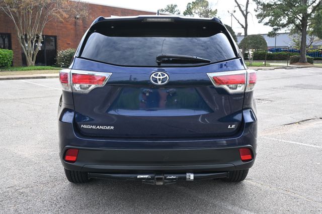 2016 Toyota Highlander LE