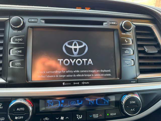 2016 Toyota Highlander LE Plus