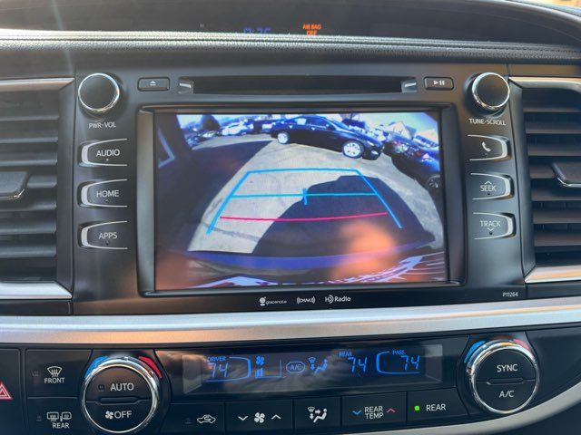 2016 Toyota Highlander LE Plus